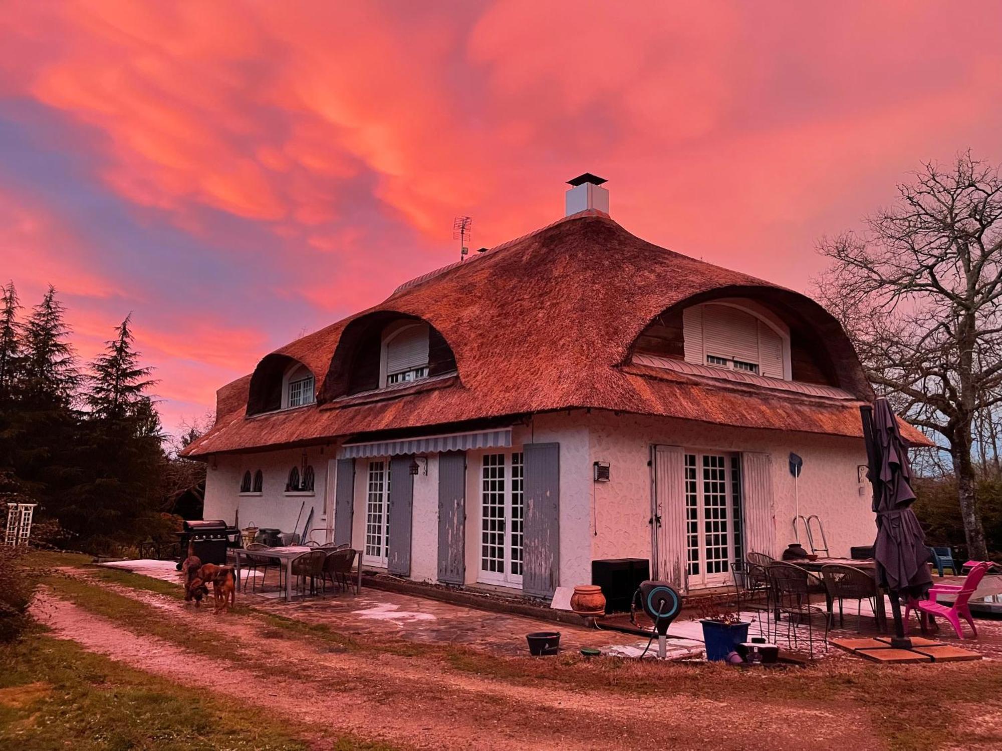 La Belle Chaumiere Bed & Breakfast Bretagne-de-Marsan ภายนอก รูปภาพ