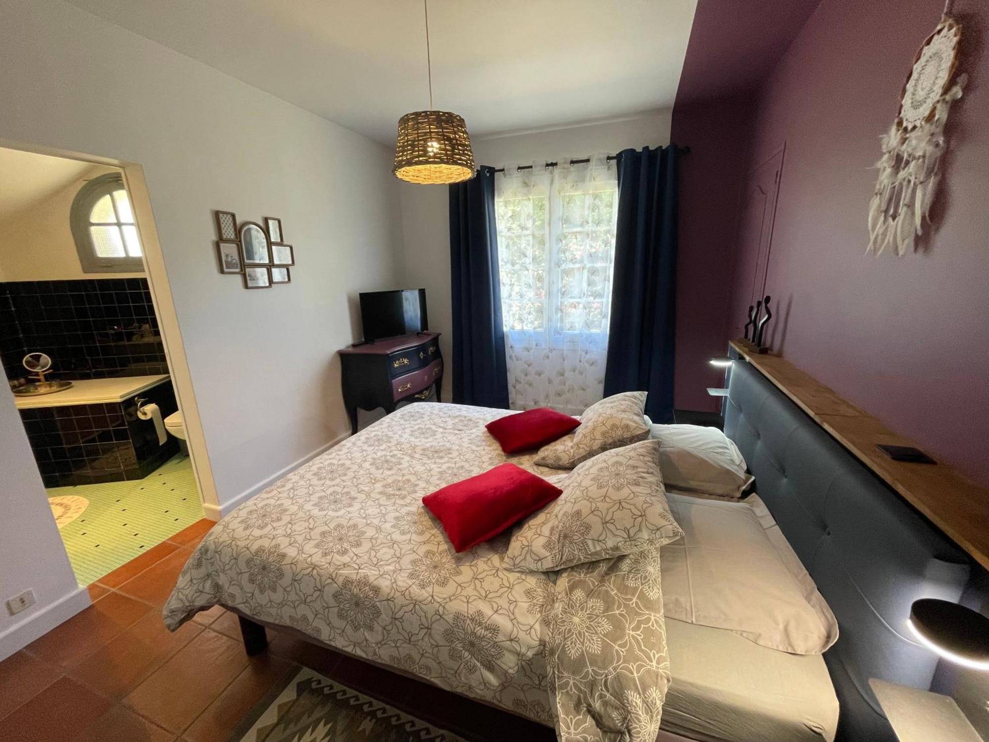 La Belle Chaumiere Bed & Breakfast Bretagne-de-Marsan ภายนอก รูปภาพ